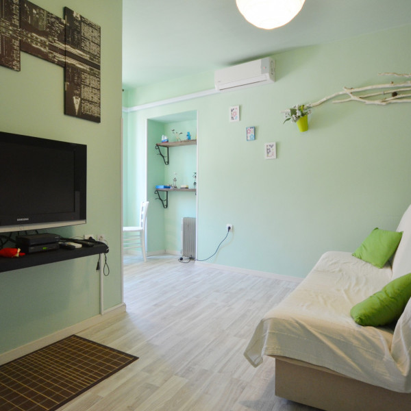 Living room, De Amicis Apartment, Nautilus Travel Agency Rovinj