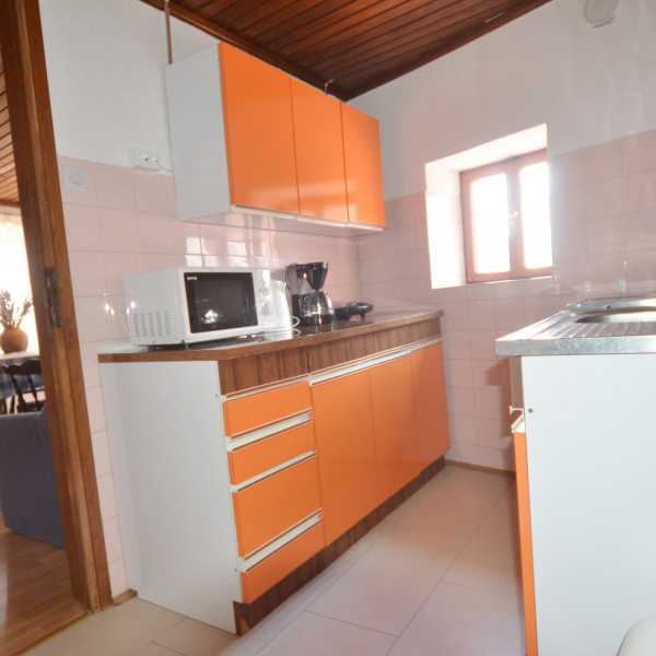 Kitchen, Dala Apartment, Nautilus Travel Agency Rovinj