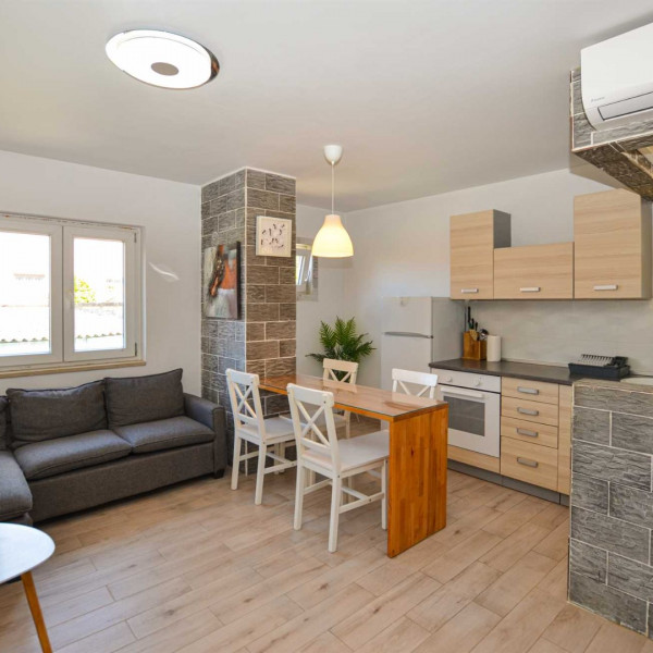 Iris apartment, Nautilus Travel- Touristische Agentur Rovinj