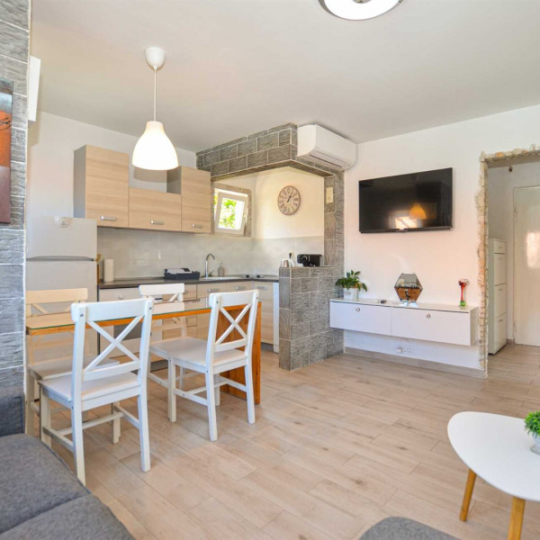 Iris apartment, Nautilus Travel- Touristische Agentur Rovinj