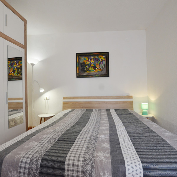 Bedrooms, Yulia Apartments, Nautilus Travel Agency Rovinj