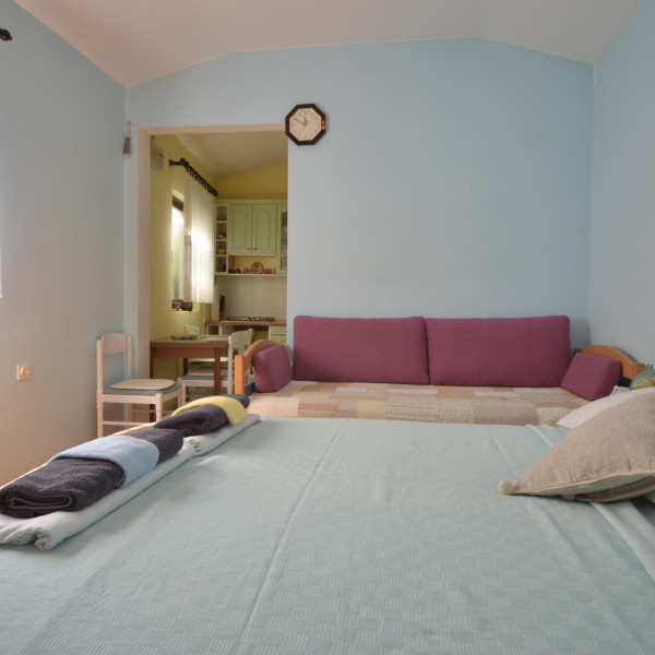 Bedrooms, Alan, Nautilus Travel Agency Rovinj